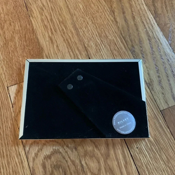 Milano Series Silver Picture Frames in Lamb and Elephant Shapes - Picture 4 of 5